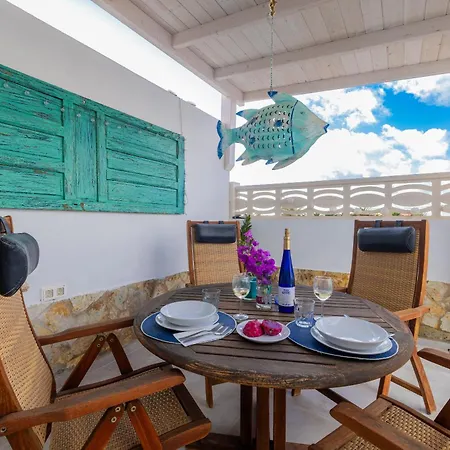 Casa Diana تاراخاليخو